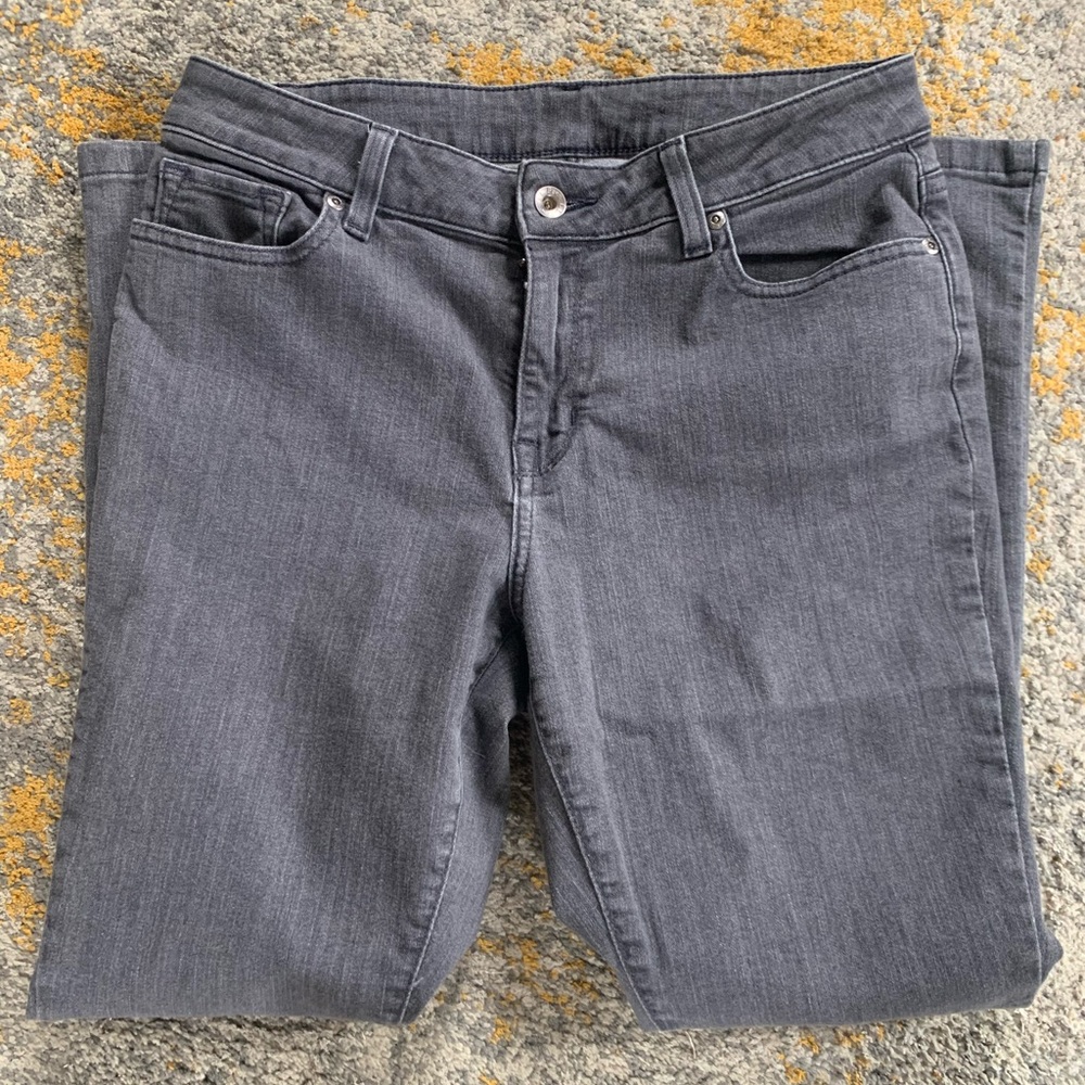 L.L Bean Favorite fit jeans 10 petite